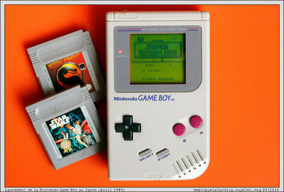 1989 - 0421 - Game Boy
