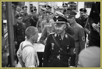 Himmler 1936 Dachau
