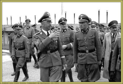 Himmler 1941 Mauthausen
